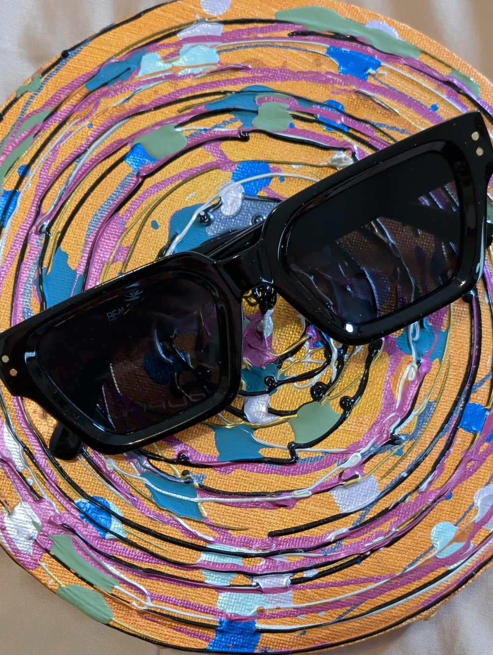 Classic Black Women's Rectangular Sunglasses - Sleek Chic Shades